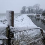 Winterse buien opkomst: kans op gladde wegen