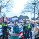 Onrust en aanhoudingen bij demonstratie rond genezingsdienst Drachten