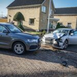 Twee personenauto’s fors beschadigd bij ongeval in Bakkeveen