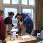 Friesland gaat langer om met spullen: repareren, ruilen en tweedehands winnen terrein