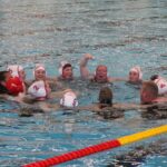 DraGor dames kopje onder in halve finale waterpolo.