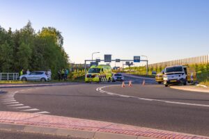 Botsing door laagstaande zon in Heerenveen