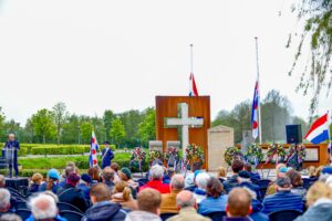 Smallingerland staat stil bij slachtoffers van oorlog en geweld in de gemeente
