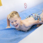 Waterspektakel luidt zomervakantie feestelijk in bij De Naturij