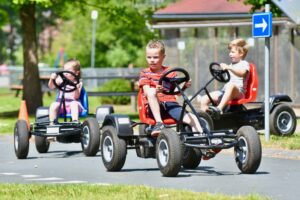 De Naturij krijgt nieuwe buitenspeeltuin